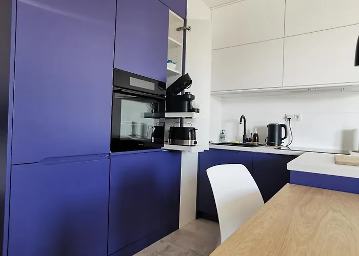 Wola Blue Modern * Varsó