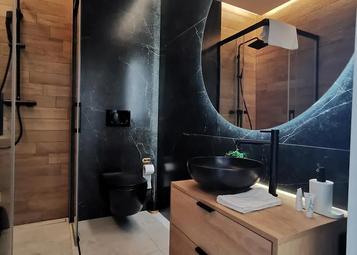 Wola Blue Modern * وارسو