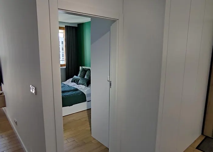 Wola Blue Modern * Varsó